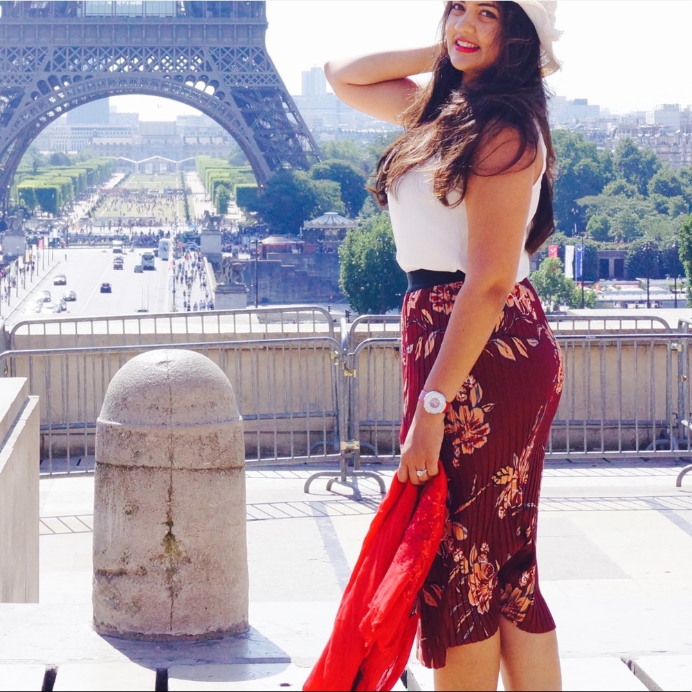 Leith - Red Floral Pleated Midi Skirt